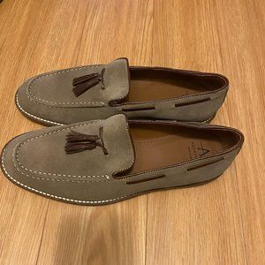 Brand New Aquatalia Mens Suede Loafers Size 8